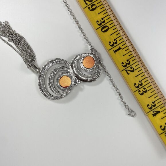 Silver Tone Boho Purple Glass Rhinestone Hammer Finish Pendant Tassel Necklace - Picture 8 of 8